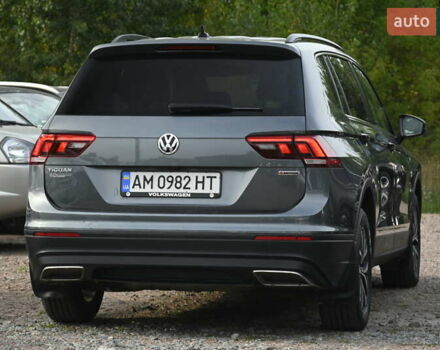 Серый Фольксваген Тигуан, объемом двигателя 1.98 л и пробегом 63 тыс. км за 19250 $, фото 13 на Automoto.ua