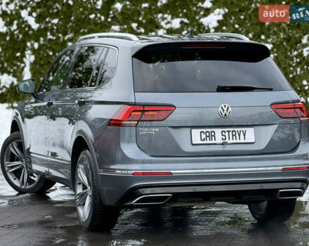 Серый Фольксваген Тигуан, объемом двигателя 2 л и пробегом 241 тыс. км за 26999 $, фото 28 на Automoto.ua