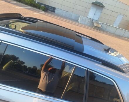 Серый Фольксваген Тигуан, объемом двигателя 2 л и пробегом 111 тыс. км за 18650 $, фото 1 на Automoto.ua