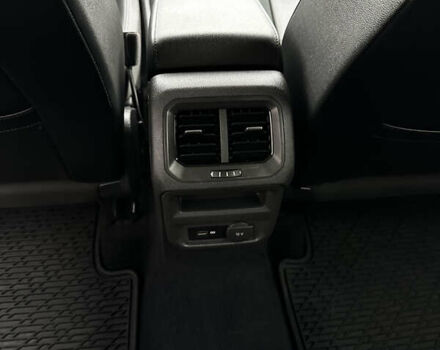 Сірий Фольксваген Тігуан, об'ємом двигуна 2 л та пробігом 195 тис. км за 16200 $, фото 17 на Automoto.ua