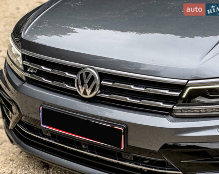 Сірий Фольксваген Тігуан, об'ємом двигуна 1.98 л та пробігом 230 тис. км за 27700 $, фото 45 на Automoto.ua
