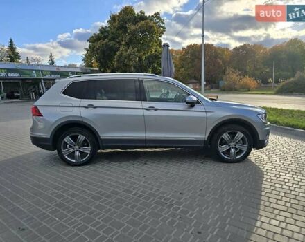 Сірий Фольксваген Тігуан, об'ємом двигуна 1.97 л та пробігом 147 тис. км за 21950 $, фото 5 на Automoto.ua