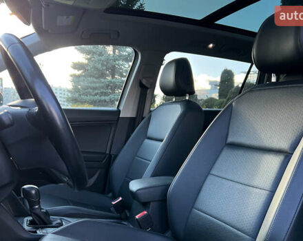 Серый Фольксваген Тигуан, объемом двигателя 1.98 л и пробегом 91 тыс. км за 21500 $, фото 8 на Automoto.ua