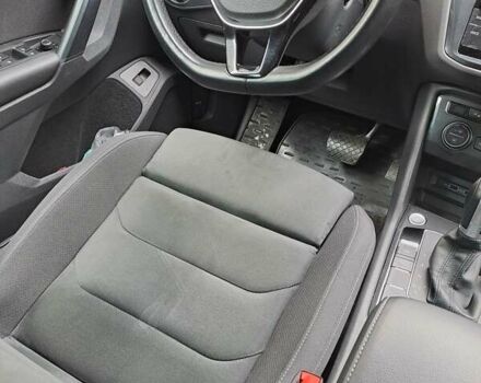 Сірий Фольксваген Тігуан, об'ємом двигуна 2 л та пробігом 77 тис. км за 30900 $, фото 8 на Automoto.ua