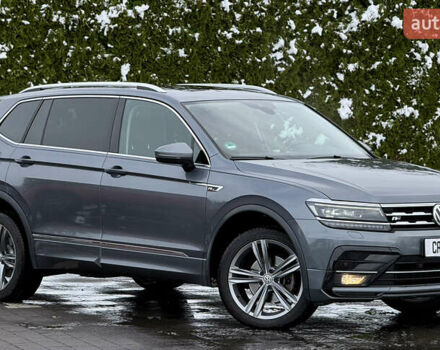 Серый Фольксваген Тигуан, объемом двигателя 2 л и пробегом 241 тыс. км за 26999 $, фото 23 на Automoto.ua