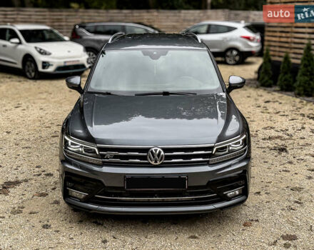 Сірий Фольксваген Тігуан, об'ємом двигуна 1.98 л та пробігом 230 тис. км за 27700 $, фото 11 на Automoto.ua