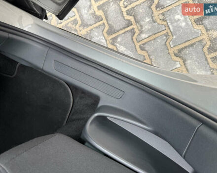 Серый Фольксваген Тигуан, объемом двигателя 2 л и пробегом 87 тыс. км за 23900 $, фото 84 на Automoto.ua