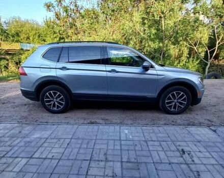 Сірий Фольксваген Тігуан, об'ємом двигуна 1.98 л та пробігом 47 тис. км за 22000 $, фото 8 на Automoto.ua