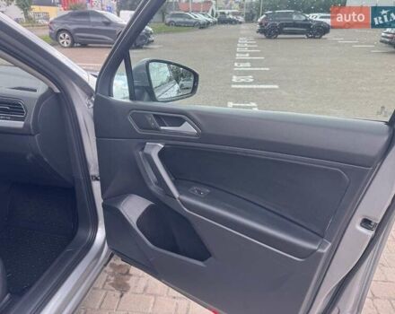 Сірий Фольксваген Тігуан, об'ємом двигуна 1.98 л та пробігом 171 тис. км за 20500 $, фото 30 на Automoto.ua