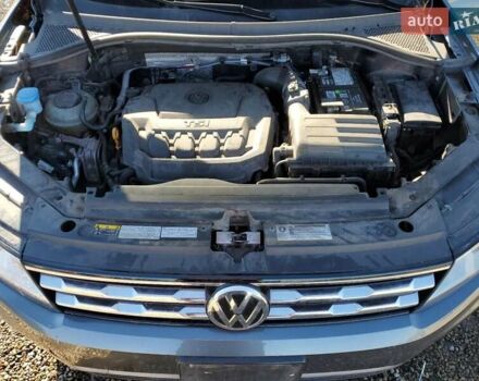 Серый Фольксваген Тигуан, объемом двигателя 2 л и пробегом 111 тыс. км за 4300 $, фото 11 на Automoto.ua