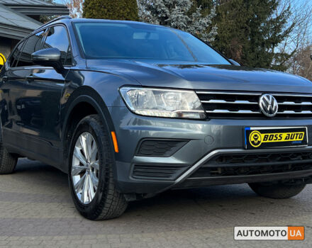 Сірий Фольксваген Тігуан, об'ємом двигуна 2 л та пробігом 136 тис. км за 19300 $, фото 8 на Automoto.ua