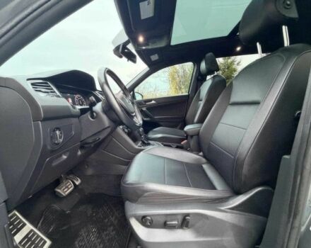 Сірий Фольксваген Тігуан, об'ємом двигуна 2 л та пробігом 30 тис. км за 25000 $, фото 8 на Automoto.ua