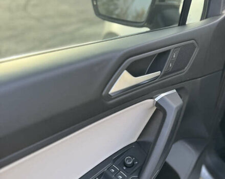 Серый Фольксваген Тигуан, объемом двигателя 1.98 л и пробегом 110 тыс. км за 17900 $, фото 52 на Automoto.ua