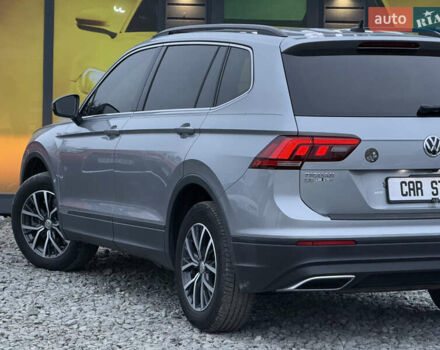 Сірий Фольксваген Тігуан, об'ємом двигуна 2 л та пробігом 62 тис. км за 21500 $, фото 16 на Automoto.ua