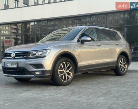 Серый Фольксваген Тигуан, объемом двигателя 1.98 л и пробегом 72 тыс. км за 23900 $, фото 35 на Automoto.ua