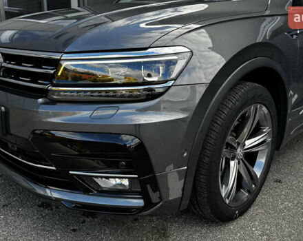 Серый Фольксваген Тигуан, объемом двигателя 1.98 л и пробегом 76 тыс. км за 32000 $, фото 11 на Automoto.ua