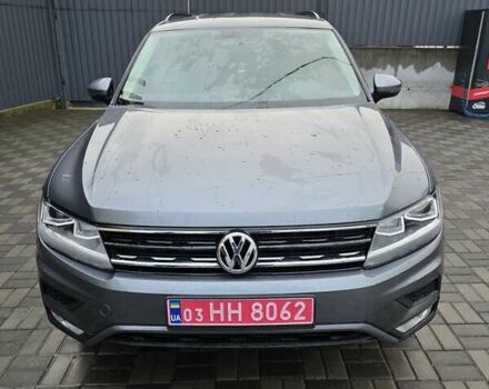 Серый Фольксваген Тигуан, объемом двигателя 2 л и пробегом 186 тыс. км за 14849 $, фото 7 на Automoto.ua