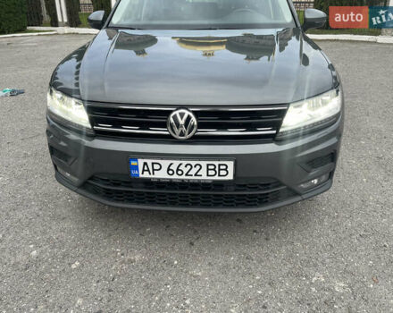 Серый Фольксваген Тигуан, объемом двигателя 1.97 л и пробегом 195 тыс. км за 28000 $, фото 29 на Automoto.ua