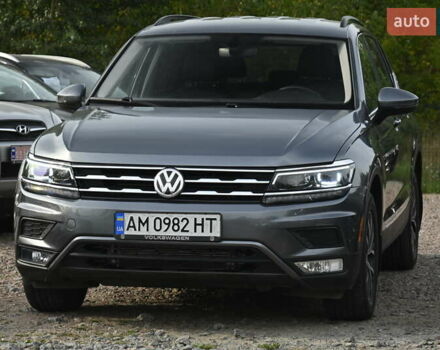 Серый Фольксваген Тигуан, объемом двигателя 1.98 л и пробегом 63 тыс. км за 19250 $, фото 5 на Automoto.ua