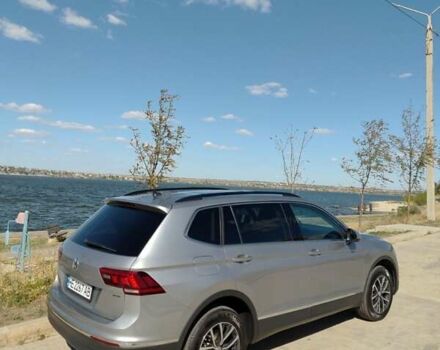 Серый Фольксваген Тигуан, объемом двигателя 2 л и пробегом 49 тыс. км за 19999 $, фото 13 на Automoto.ua