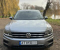 Сірий Фольксваген Тігуан, об'ємом двигуна 1.98 л та пробігом 113 тис. км за 19000 $, фото 3 на Automoto.ua