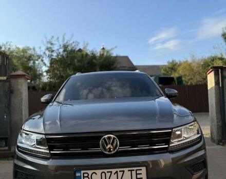 Серый Фольксваген Тигуан, объемом двигателя 1.97 л и пробегом 76 тыс. км за 28000 $, фото 13 на Automoto.ua