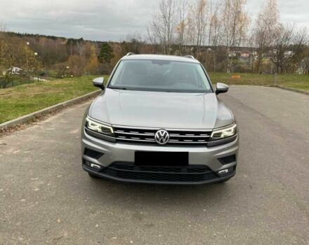 Серый Фольксваген Тигуан, объемом двигателя 2 л и пробегом 150 тыс. км за 21000 $, фото 1 на Automoto.ua