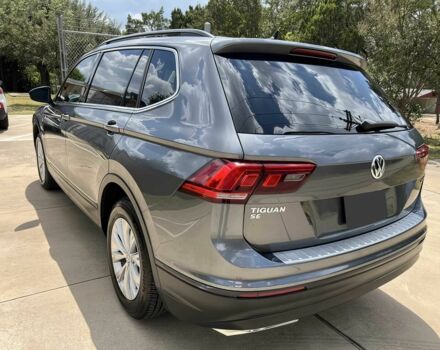 Серый Фольксваген Тигуан, объемом двигателя 2 л и пробегом 38 тыс. км за 10400 $, фото 6 на Automoto.ua