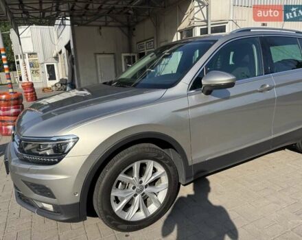 Серый Фольксваген Тигуан, объемом двигателя 1.97 л и пробегом 111 тыс. км за 32000 $, фото 29 на Automoto.ua