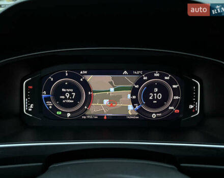 Серый Фольксваген Тигуан, объемом двигателя 2 л и пробегом 143 тыс. км за 29500 $, фото 29 на Automoto.ua