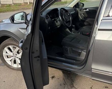 Серый Фольксваген Тигуан, объемом двигателя 1.98 л и пробегом 114 тыс. км за 25100 $, фото 15 на Automoto.ua