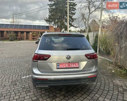 Сірий Фольксваген Тігуан, об'ємом двигуна 2 л та пробігом 84 тис. км за 18500 $, фото 8 на Automoto.ua