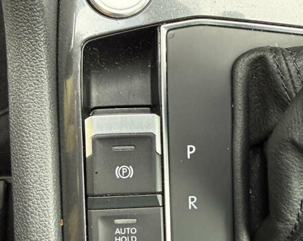 Серый Фольксваген Тигуан, объемом двигателя 2 л и пробегом 241 тыс. км за 26999 $, фото 83 на Automoto.ua