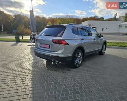 Сірий Фольксваген Тігуан, об'ємом двигуна 1.97 л та пробігом 147 тис. км за 21950 $, фото 3 на Automoto.ua