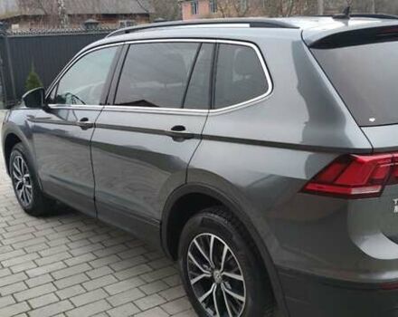 Сірий Фольксваген Тігуан, об'ємом двигуна 1.98 л та пробігом 179 тис. км за 17300 $, фото 8 на Automoto.ua