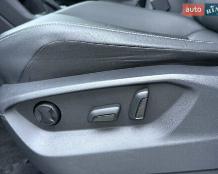 Сірий Фольксваген Тігуан, об'ємом двигуна 2 л та пробігом 62 тис. км за 21500 $, фото 49 на Automoto.ua