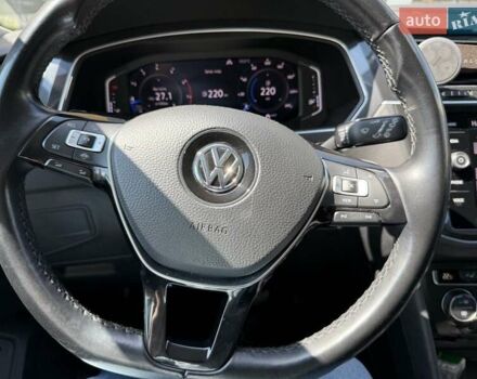 Серый Фольксваген Тигуан, объемом двигателя 1.98 л и пробегом 83 тыс. км за 25800 $, фото 17 на Automoto.ua