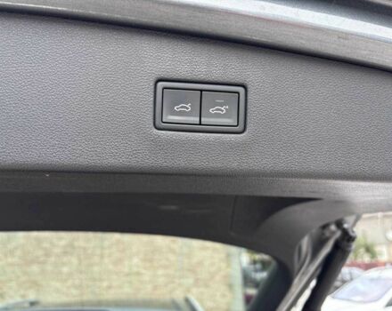 Серый Фольксваген Тигуан, объемом двигателя 2 л и пробегом 100 тыс. км за 24999 $, фото 22 на Automoto.ua