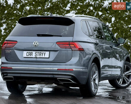Серый Фольксваген Тигуан, объемом двигателя 2 л и пробегом 241 тыс. км за 26999 $, фото 39 на Automoto.ua
