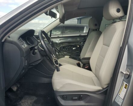 Сірий Фольксваген Тігуан, об'ємом двигуна 2 л та пробігом 104 тис. км за 13200 $, фото 6 на Automoto.ua