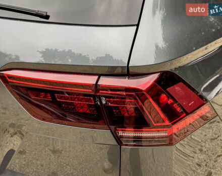 Сірий Фольксваген Тігуан, об'ємом двигуна 1.98 л та пробігом 230 тис. км за 27700 $, фото 52 на Automoto.ua