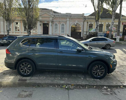 Сірий Фольксваген Тігуан, об'ємом двигуна 1.98 л та пробігом 80 тис. км за 22500 $, фото 14 на Automoto.ua
