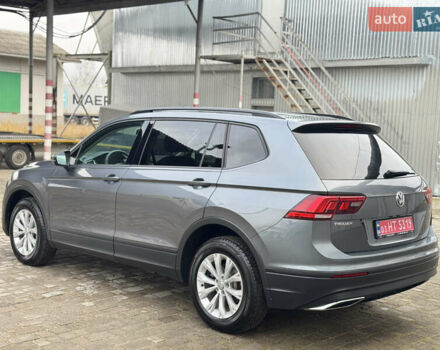Серый Фольксваген Тигуан, объемом двигателя 2 л и пробегом 190 тыс. км за 15950 $, фото 9 на Automoto.ua