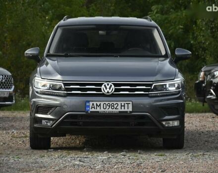 Сірий Фольксваген Тігуан, об'ємом двигуна 2 л та пробігом 63 тис. км за 19950 $, фото 4 на Automoto.ua