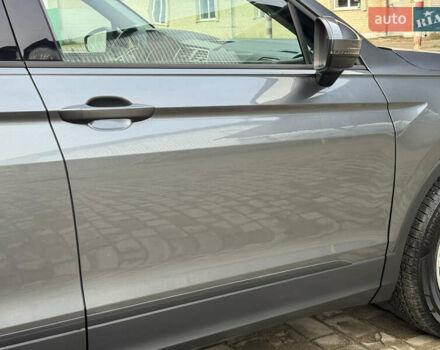 Серый Фольксваген Тигуан, объемом двигателя 2 л и пробегом 190 тыс. км за 15950 $, фото 36 на Automoto.ua