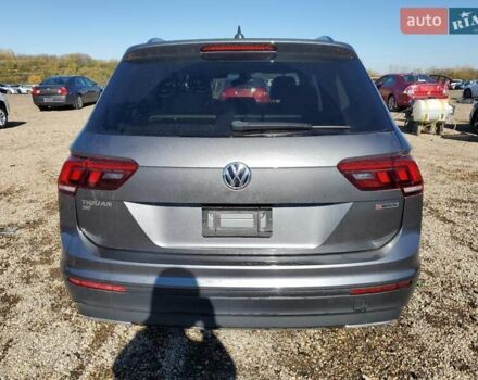 Серый Фольксваген Тигуан, объемом двигателя 2 л и пробегом 111 тыс. км за 4300 $, фото 5 на Automoto.ua