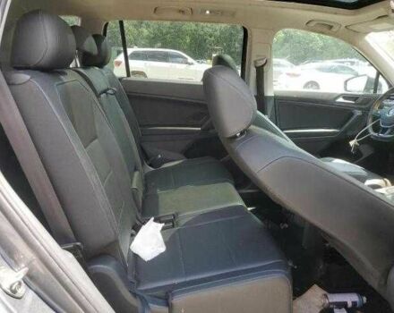 Серый Фольксваген Тигуан, объемом двигателя 2 л и пробегом 104 тыс. км за 4200 $, фото 10 на Automoto.ua