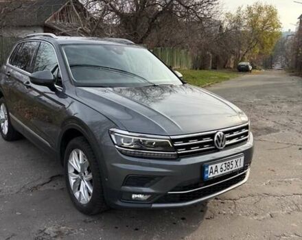 Серый Фольксваген Тигуан, объемом двигателя 1.98 л и пробегом 114 тыс. км за 25100 $, фото 1 на Automoto.ua