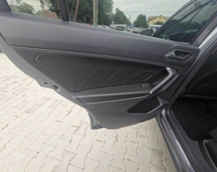 Серый Фольксваген Тигуан, объемом двигателя 2 л и пробегом 214 тыс. км за 21800 $, фото 7 на Automoto.ua