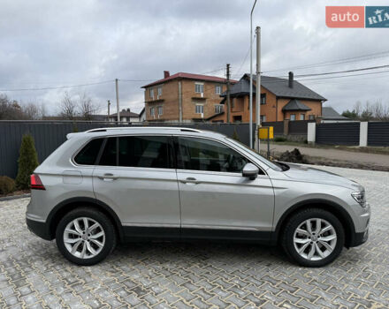 Серый Фольксваген Тигуан, объемом двигателя 2 л и пробегом 87 тыс. км за 23900 $, фото 19 на Automoto.ua